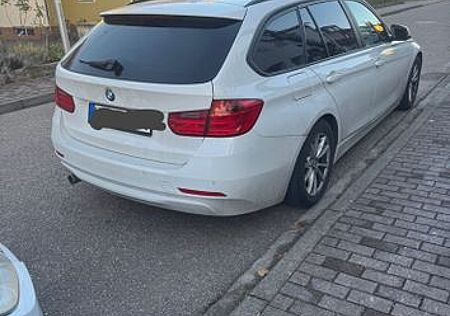 BMW 320d EfficientD. Ed. Touring