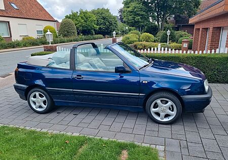 VW Golf Volkswagen 1.8 Cabrio