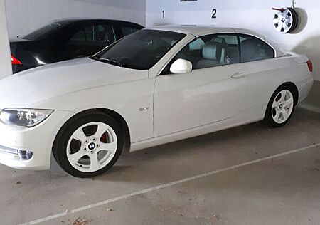 BMW 320d DPF Cabrio Aut.