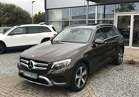 Mercedes-Benz GLC 250 d 4M Exclusive Pano Memo HUD Leder LED