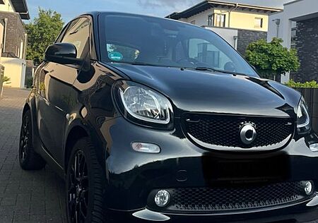 Smart ForTwo Prime 90PS*Aut.*Navi*Pano*SHZ*JBL*Cam