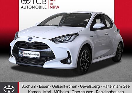 Toyota Yaris 1.5 Hybrid Team D NAVI SHZ PDC KLIMA