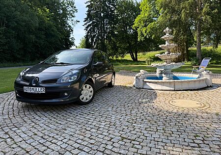Renault Clio III Edition Dynamique Klima 8-Fach AHK
