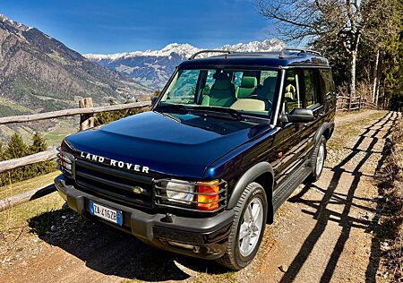 Land Rover Discovery V8 Vollausstattung Top Zustand