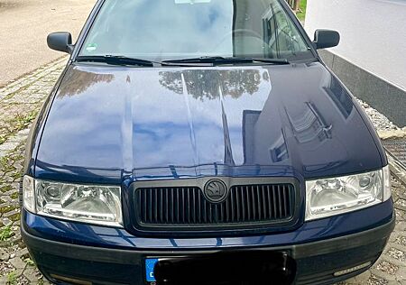 Skoda Octavia 1.6 Family Edition Family Edition