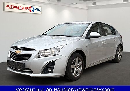 Chevrolet Cruze Hatchback 1.8i Klima SHZ PDC