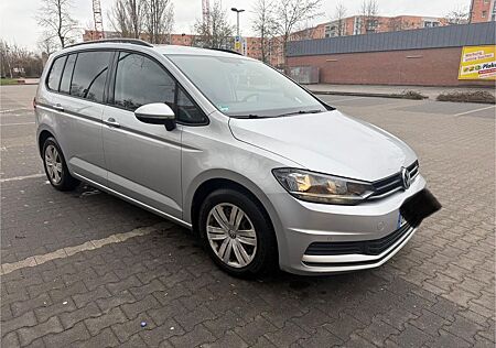 VW Touran Volkswagen 2.0 TDI SCR 85kW DSG Comfortline Comf...