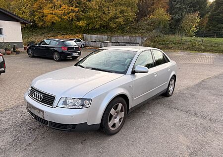 Audi A4 3.0 tiptronic quattro