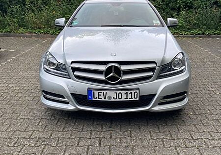Mercedes-Benz C 180 BlueEFFICIENCY Coupé -