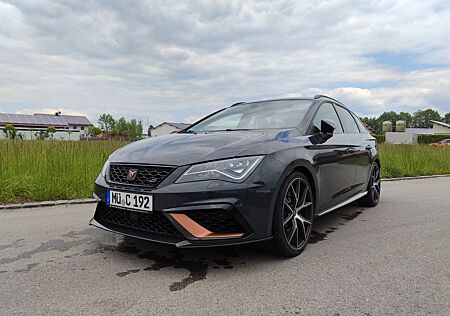 Seat Leon Cupra R 4Drive/BREMBO/Pano/Beats/Carbon/ACC