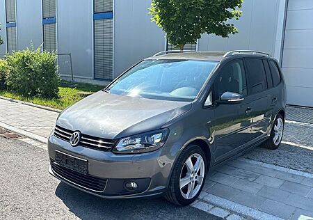 VW Touran Volkswagen 2.0 TDI CUP BlueMotion Technology CUP PDC