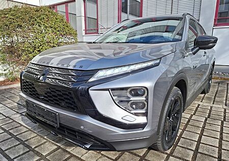 Mitsubishi Eclipse Cross Hybrid 4WD LED 380 kam. Aut.