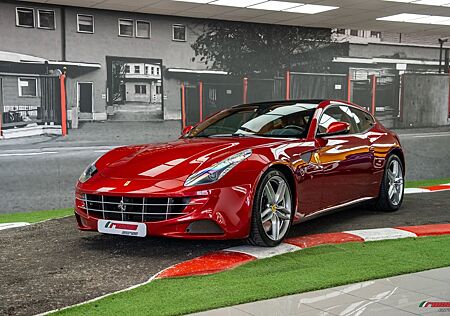 Ferrari FF