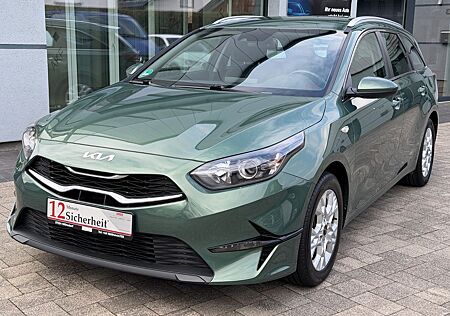 Kia Cee'd Sportswagon 1.5 T-GDI Vision*AHK*R-Kamera*