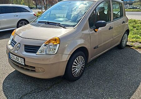 Renault Modus Dynamique 1.2 16V 55kW Dynamique