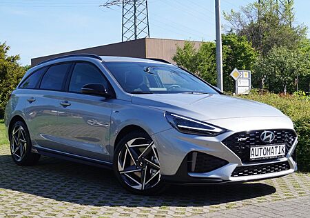 Hyundai i30 gebraucht kaufen Hyundai i30 1.5 T-GDI N Line DCT-NAVI-LED-KAMERA-SHZG-