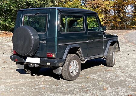 Mercedes-Benz G 300
