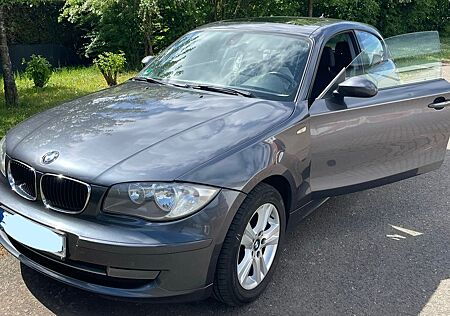 BMW 118d - unfallfrei, Steuerkette erneuert