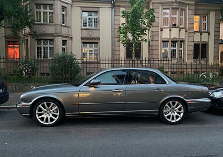 Jaguar XJR XJ8 Super V8