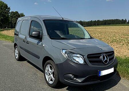 Mercedes-Benz Citan 111