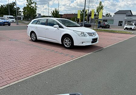 Toyota Avensis Combi Edition 1.8 Valvematic Edition