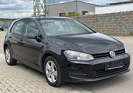 VW Golf Volkswagen VII Lim. Comfortline BMT 1.6 TDI Navi