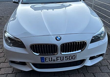 BMW 520d xDrive Touring A -