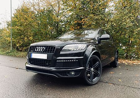 Audi Q7 3.0 TDi 3 x S-Line *VOLL* Scheckheft WKR