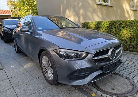 Mercedes-Benz C 220 d 4MATIC Hybrid