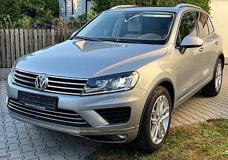 VW Touareg Volkswagen 4.2 V8 TDI Tiptronic Exclusive 360*+PANO