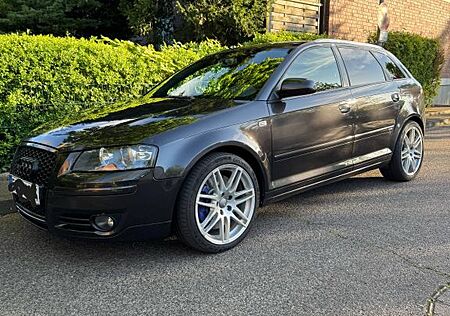 Audi A3 3.2 quattro DSG S line Sport. Sportback