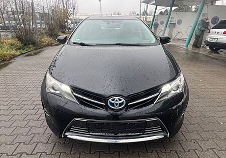 Toyota Auris Hybrid Executive