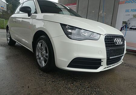 Audi A1 attraction*TÜV 03/2027*Garantie*8-fach*1.Hand