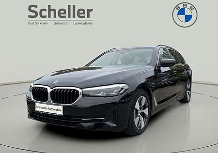 BMW 530i A DAB WLAN RFK Parkassistent Klimaaut. Shz