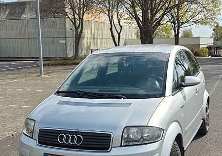 Audi A2 1.4 -