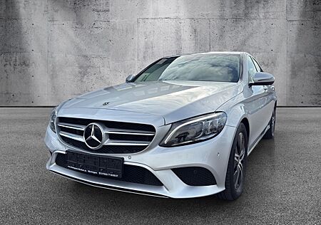 Mercedes-Benz C 300 d Aut. NAVI LEDER LED KAMERA 2 HAND