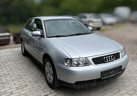 Audi A3 1.6 Auto Attraction TOP Zustand TÜV NEU