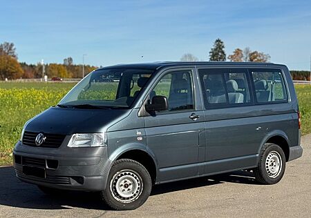 VW T5 Transporter Volkswagen Bus Caravelle Trendline