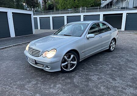 Mercedes-Benz C 320 CDI ELEGANCE Ölkühler NEU.