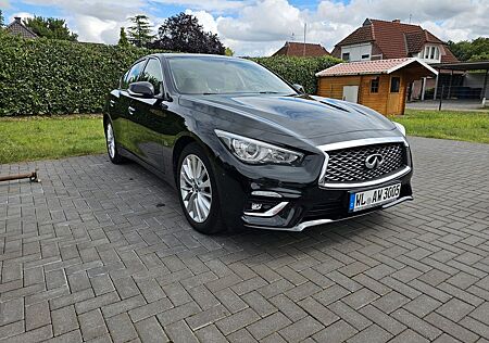 Infiniti Q50 2.2d Premium Automatik Premium