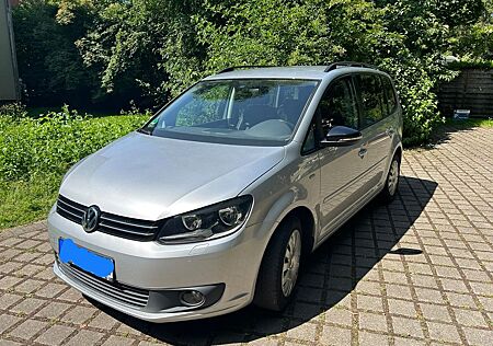 VW Touran Volkswagen 2.0 TDI | 140 PS | EZ 2013 | 3. Hand |