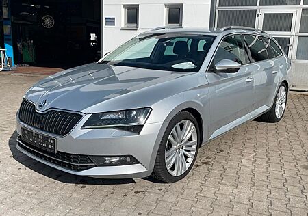 Skoda Superb Style 2,0TDI/DSG/1Hd/MWST/AHK/NAVI/19Zoll