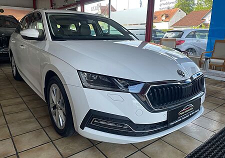 Skoda Octavia 2.0 TDI Combi Style PANO AHK HEADUP