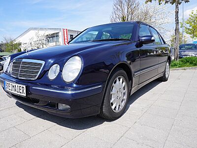 Mercedes-Benz E 320 ELEGANCE*AUTOMATIK*TÜV NEU*AUS SAMMLUNG*