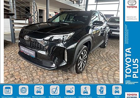 Toyota Yaris Cross Hybrid 130 1.5 VVT-i Black&White