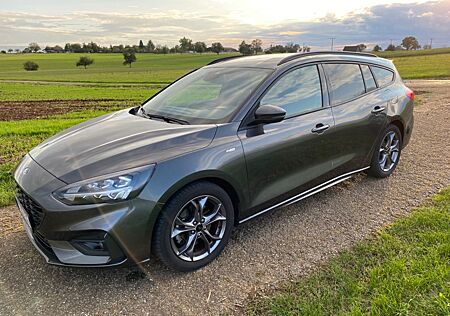 Ford Focus 1,0 EcoBoost 92kW ST-Line Turnier ST-Line