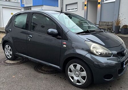 Toyota Aygo (X) Aygo 1.0l - 2009