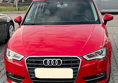 Audi A3 2.0 TDI clean diesel 135kW Attraction Att...