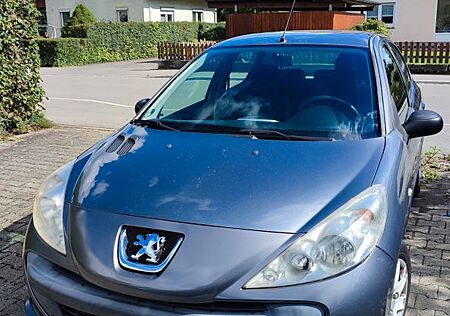 Peugeot 206 + 1.4 75 - Bj 2009, < 63.000 km