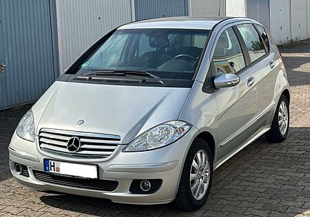 Mercedes-Benz A 150 A150 Automatik/1Hand/TÜV NEU/Scheckheft gepflegt